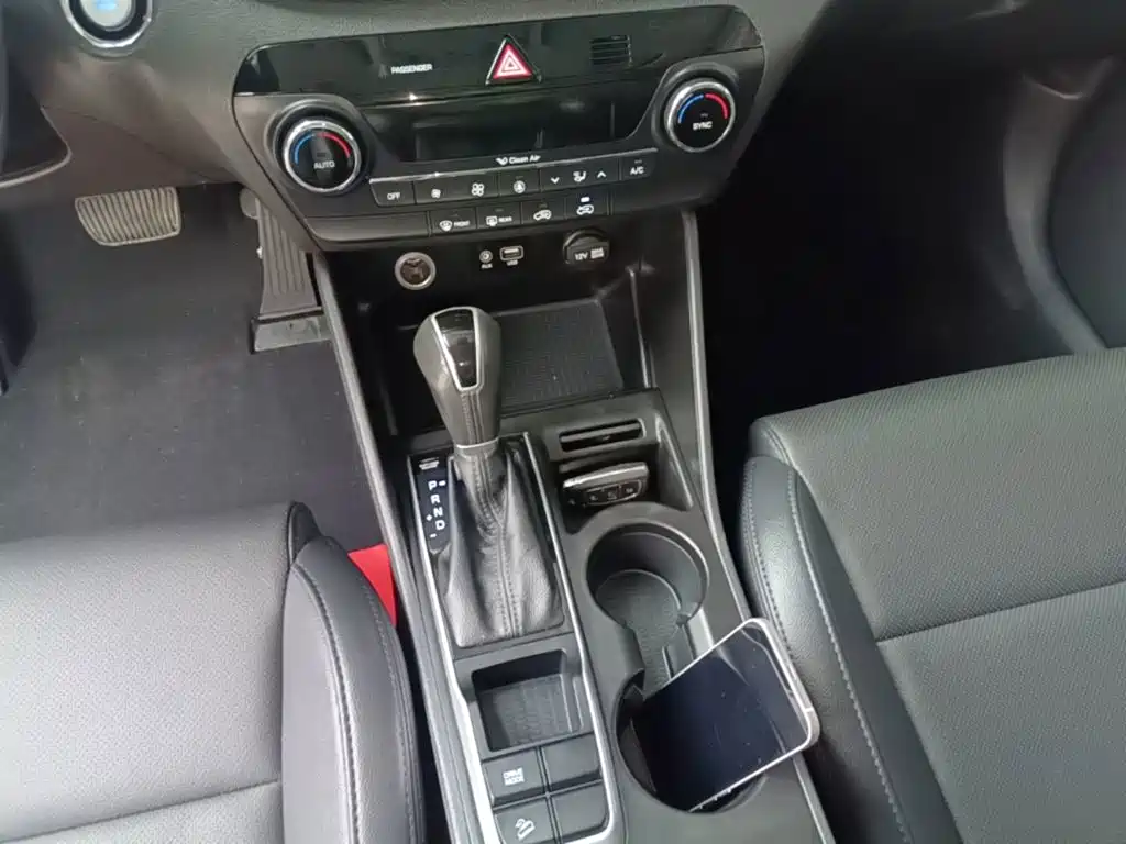 Hyundai Tucson — миниатюра 14