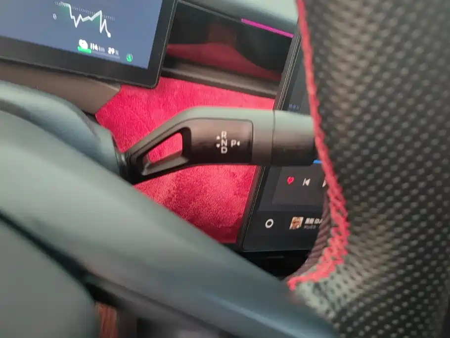 Lynk & Co Z20 — миниатюра 16