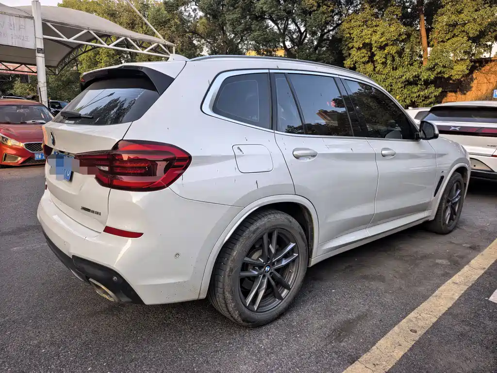 BMW X3 — миниатюра 9
