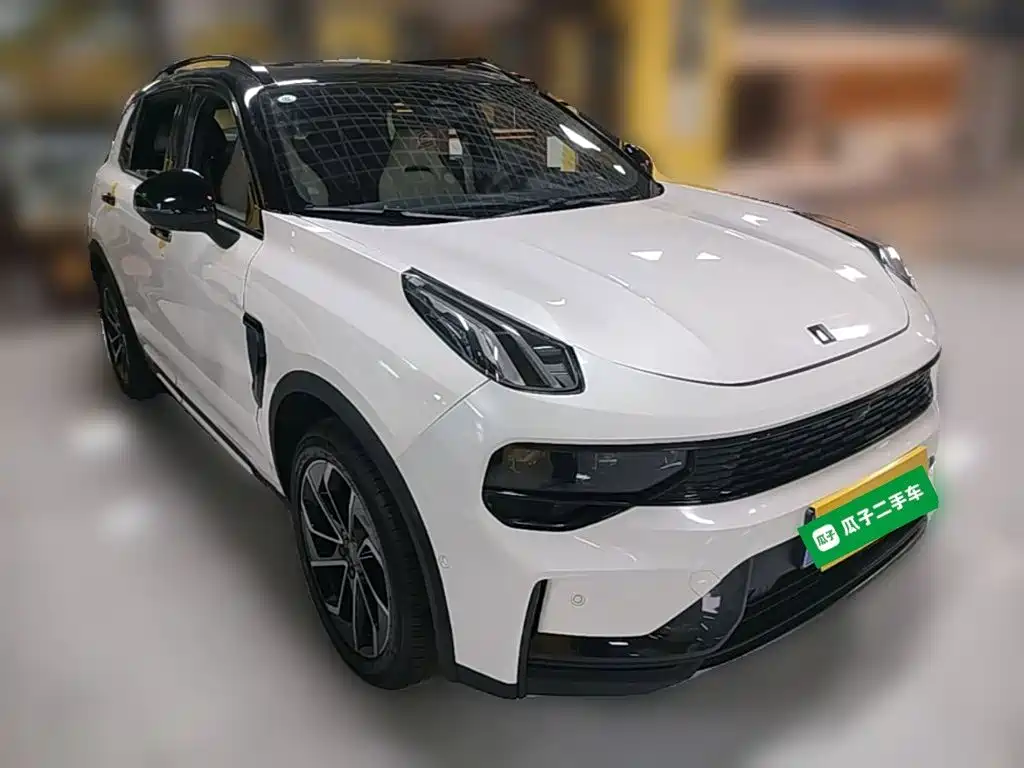 Lynk & Co 01 — миниатюра 6