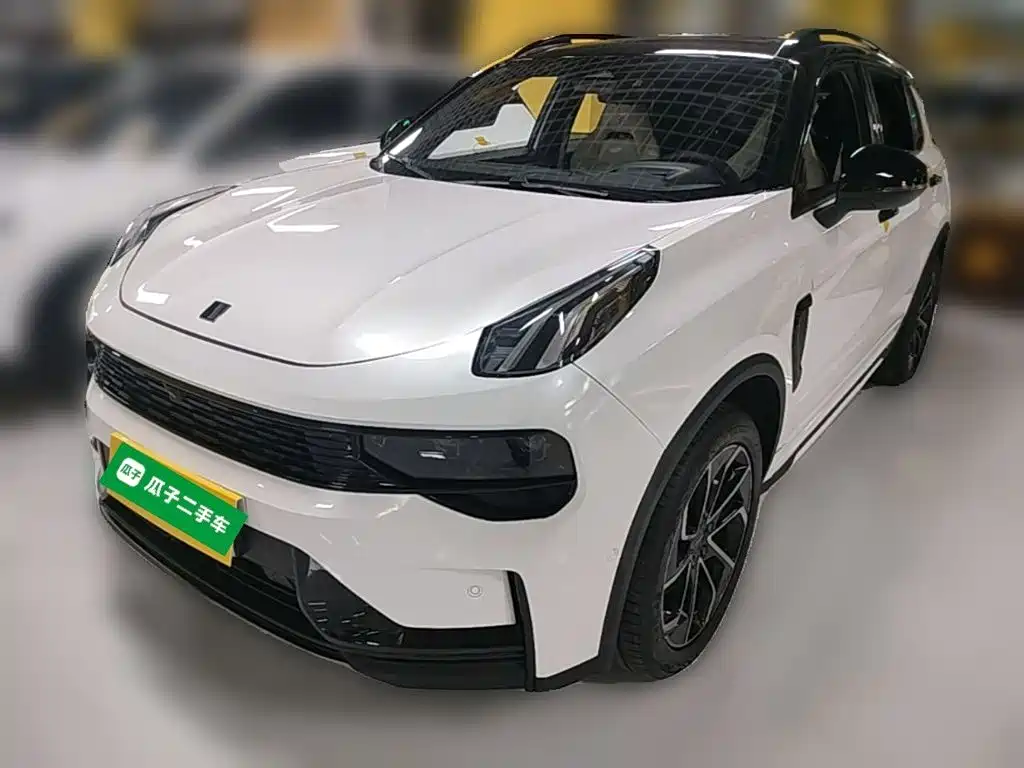 Lynk & Co 01 — миниатюра 3
