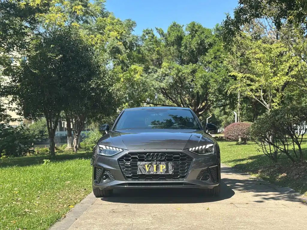 Audi A4L — миниатюра 2