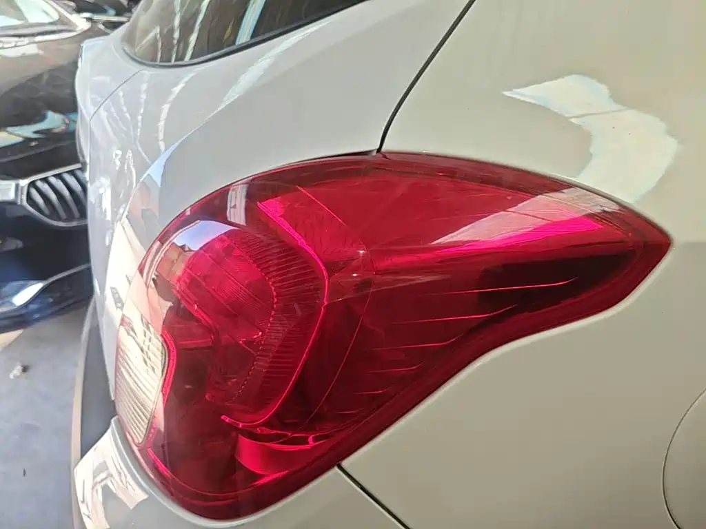 Buick Encore — миниатюра 8