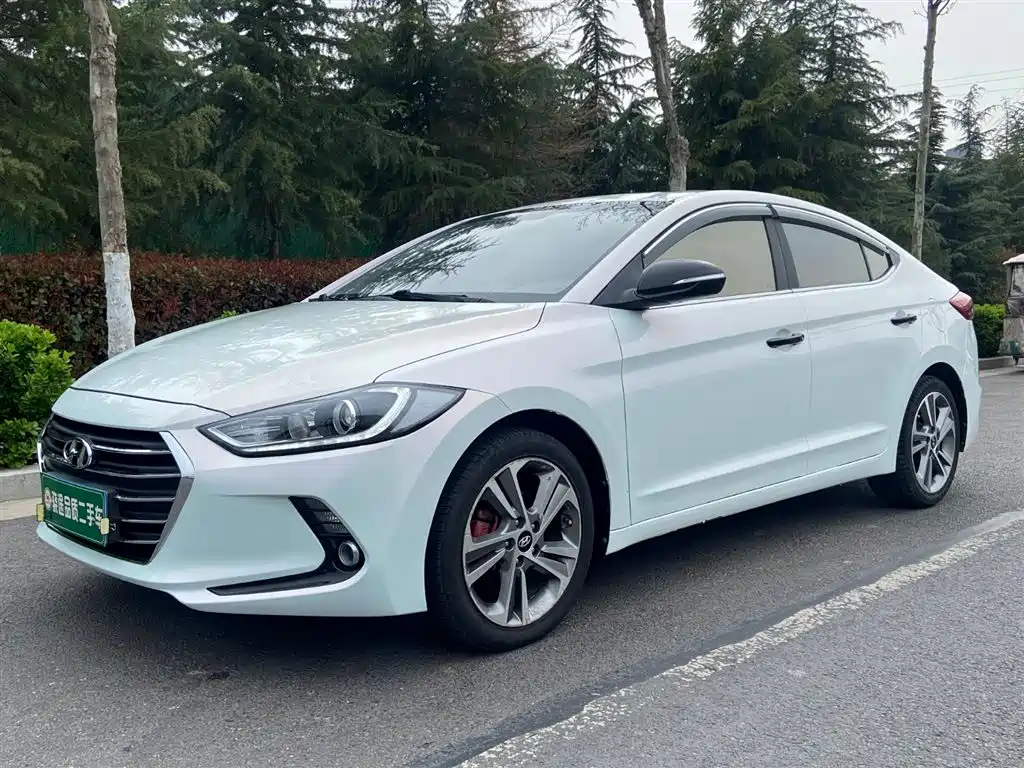 Hyundai Elantra 2017