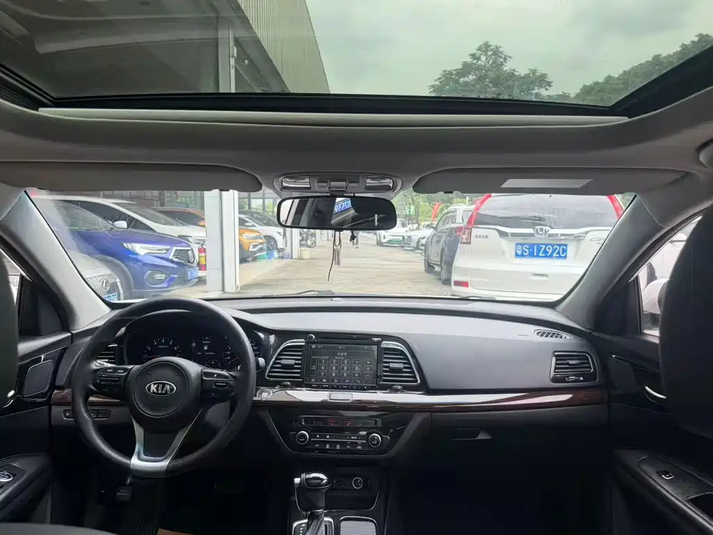 Kia K4 — миниатюра 10
