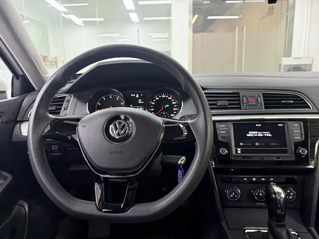 Volkswagen Lamando — миниатюра 17