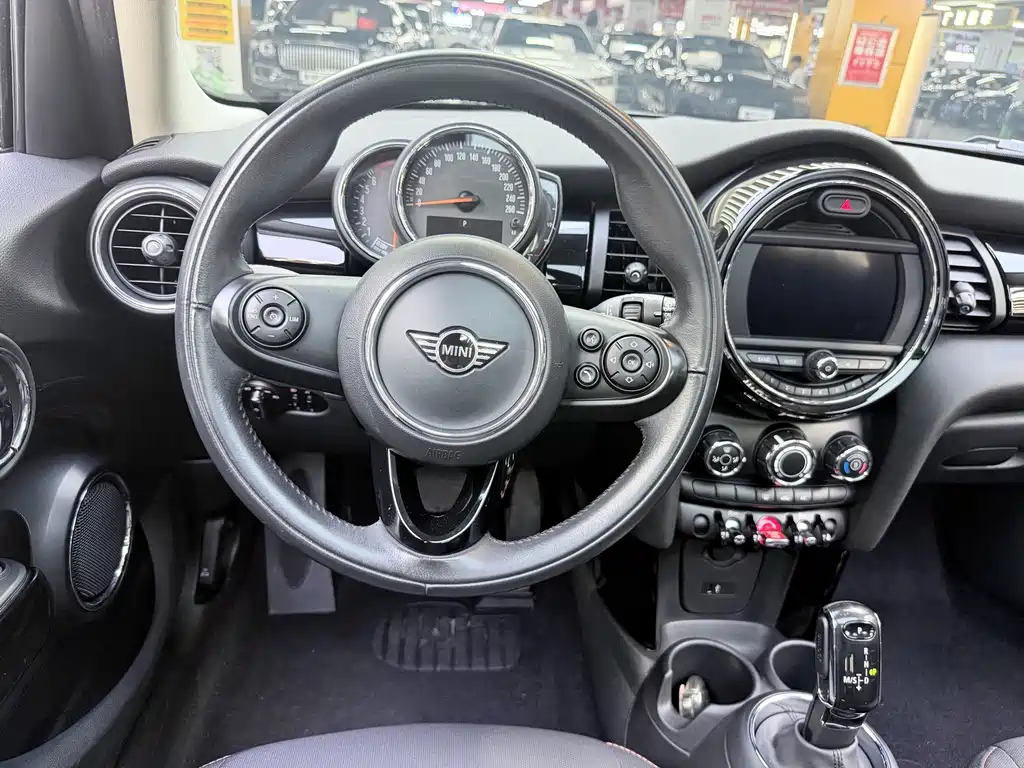 MINI Mini — миниатюра 8