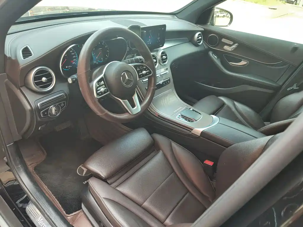 Mercedes-Benz GLC 2020 GLC 260 L 4MATIC Luxury