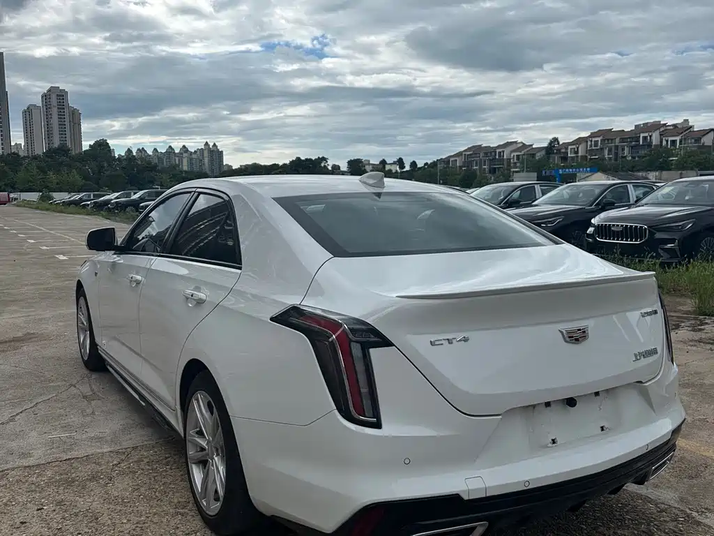 Cadillac CT4 — миниатюра 9