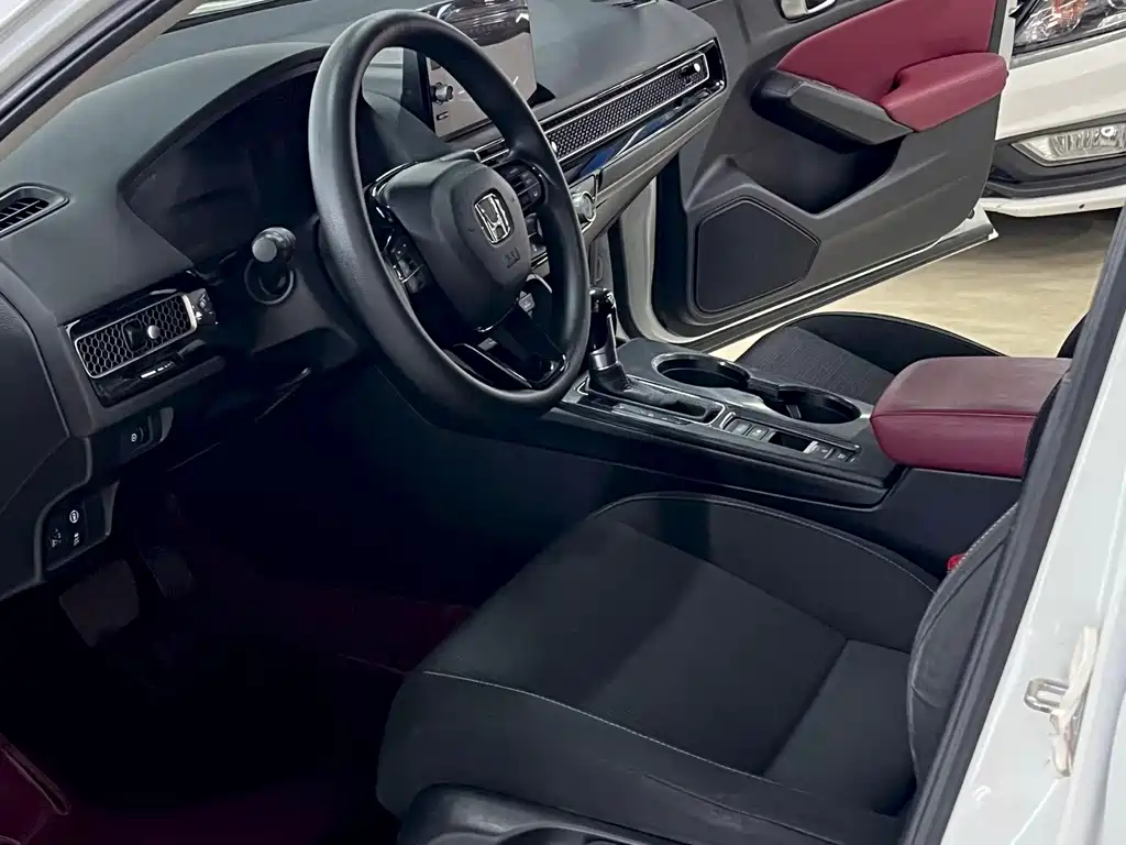 Honda Civic — миниатюра 4