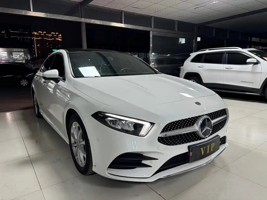 MERCEDES BENZ A CLASS