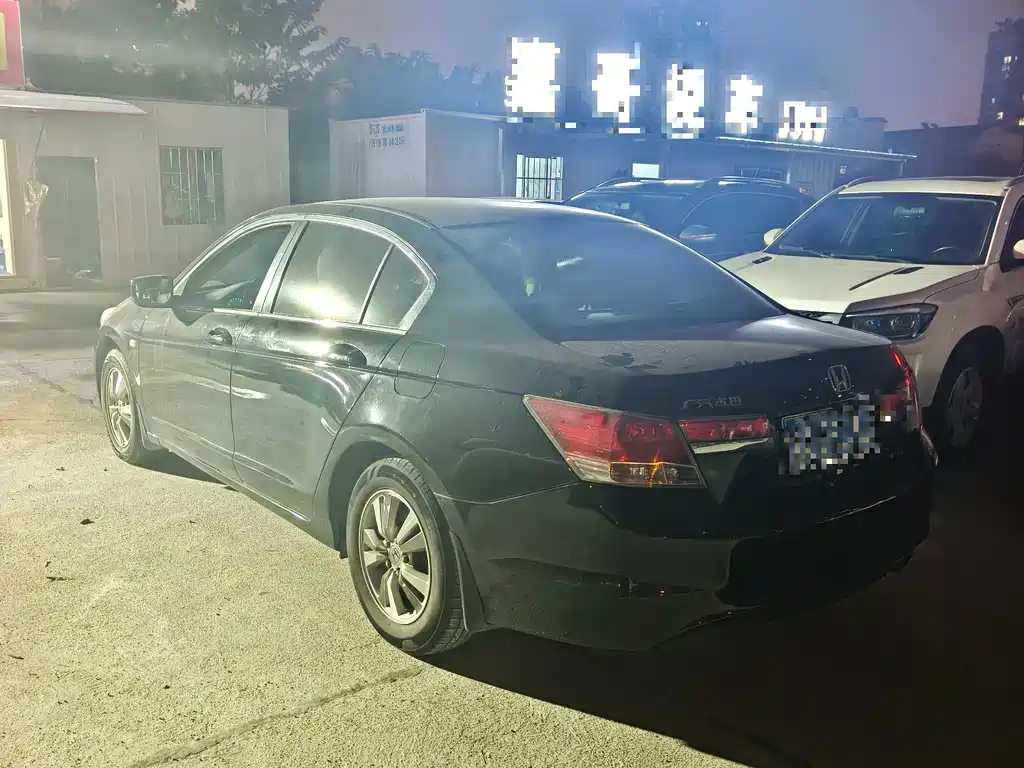 Honda Accord — миниатюра 5
