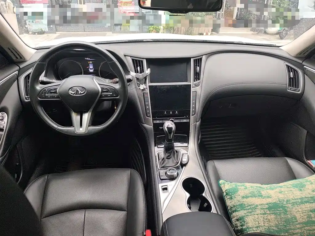 Infiniti Q50L — миниатюра 6