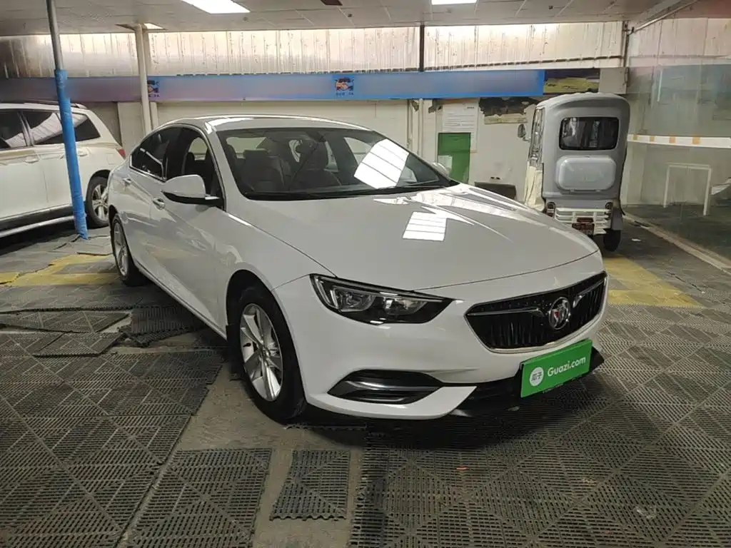 Buick Regal — миниатюра 4