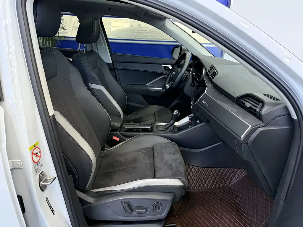 Audi Q3 — миниатюра 19