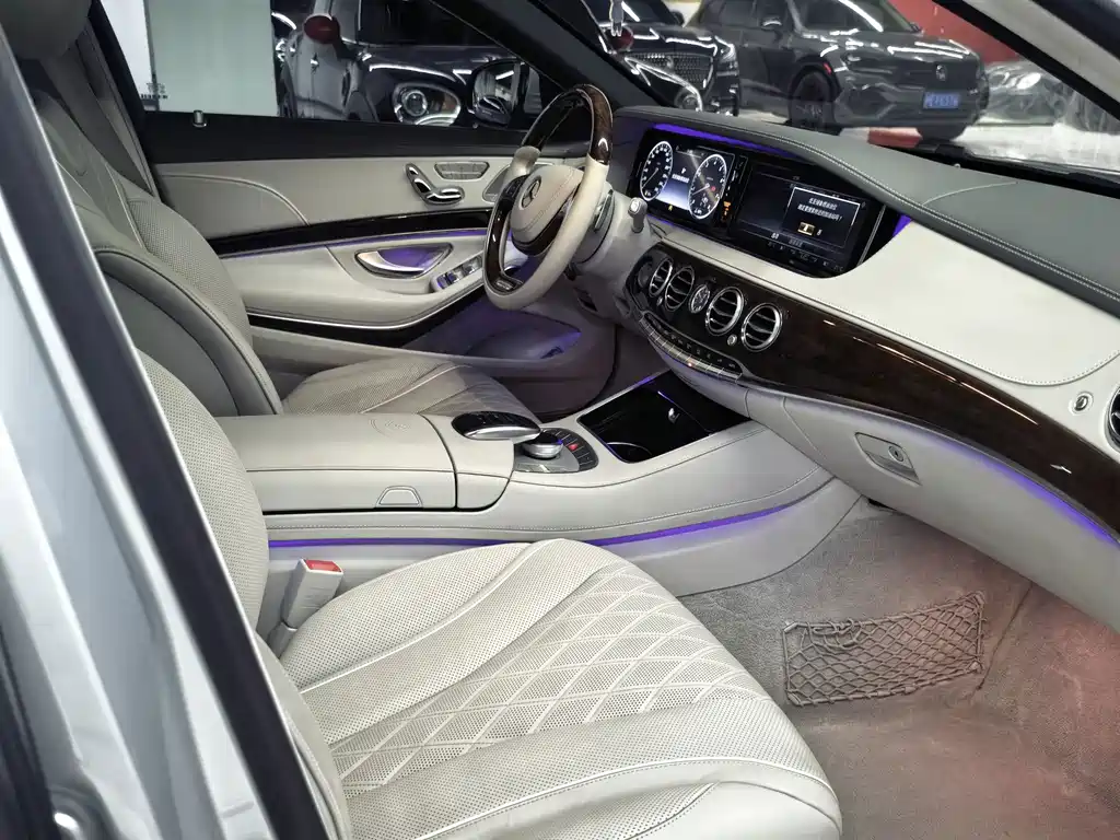 Mercedes-Benz S-Class — миниатюра 17