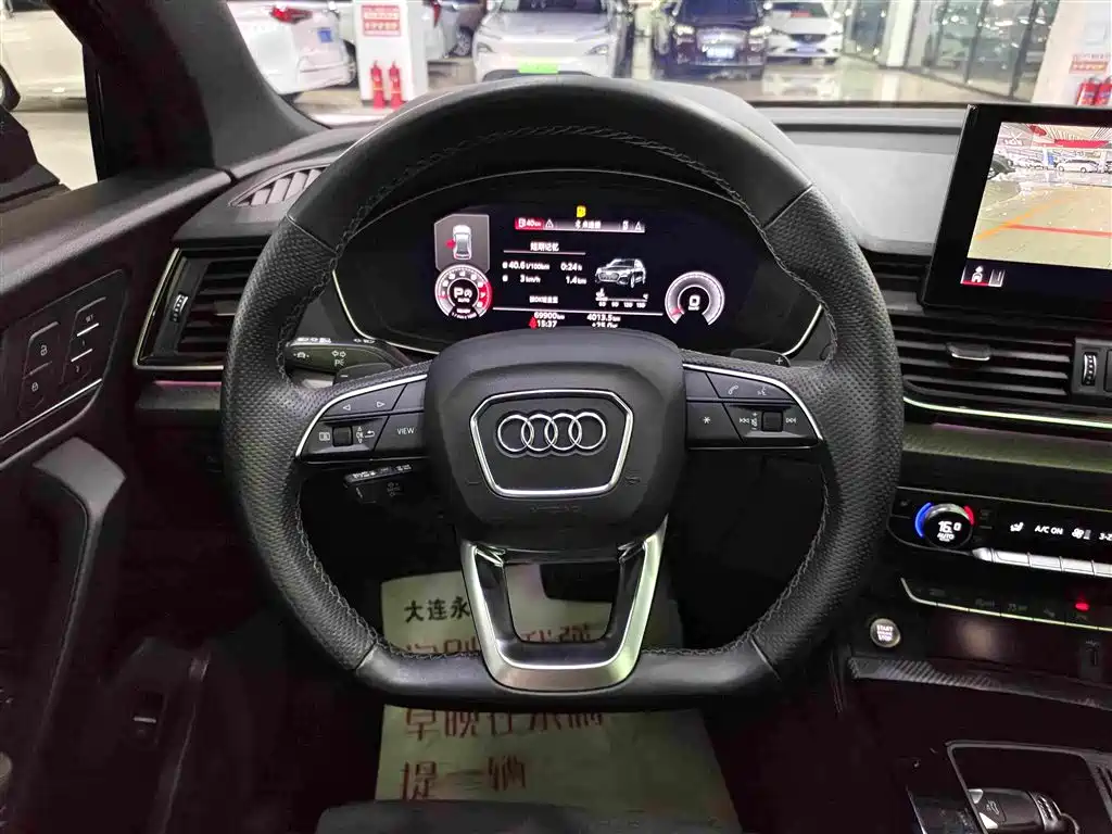 Audi Q5L Sportback — миниатюра 8