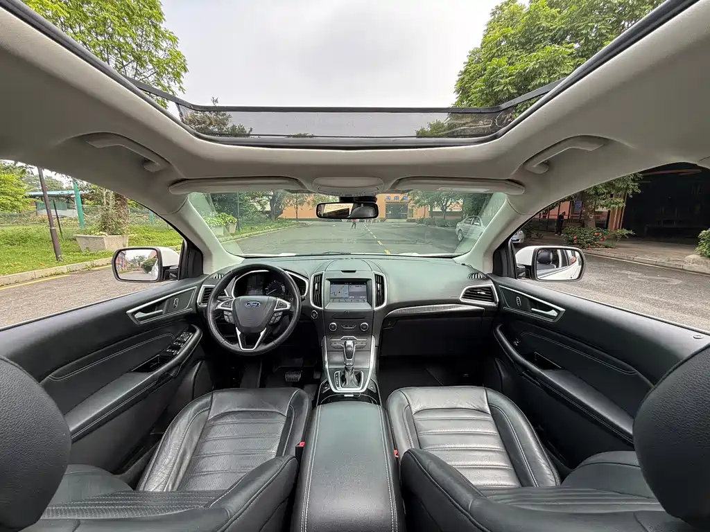 Ford Edge — миниатюра 11