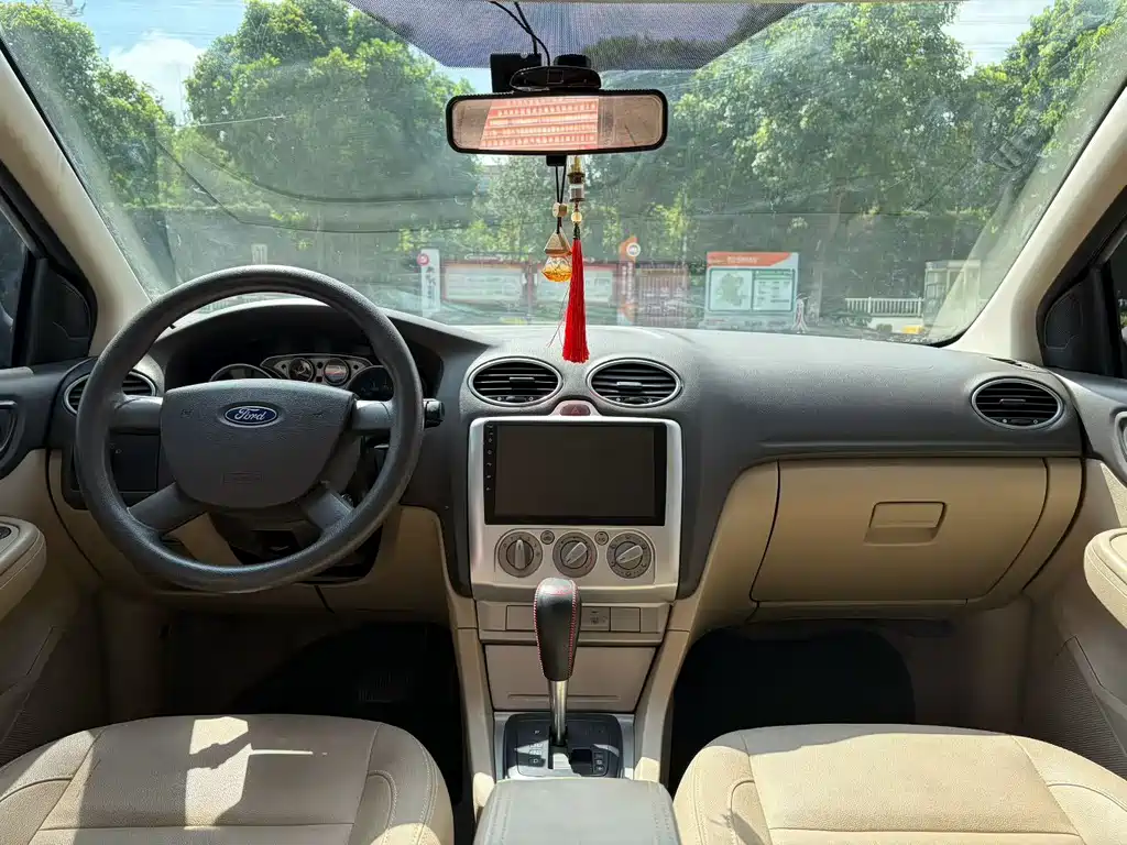 Ford Focus — миниатюра 5
