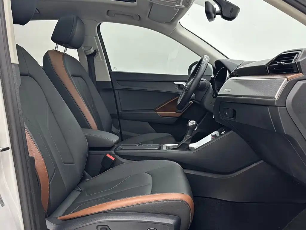 Audi Q3 — миниатюра 9