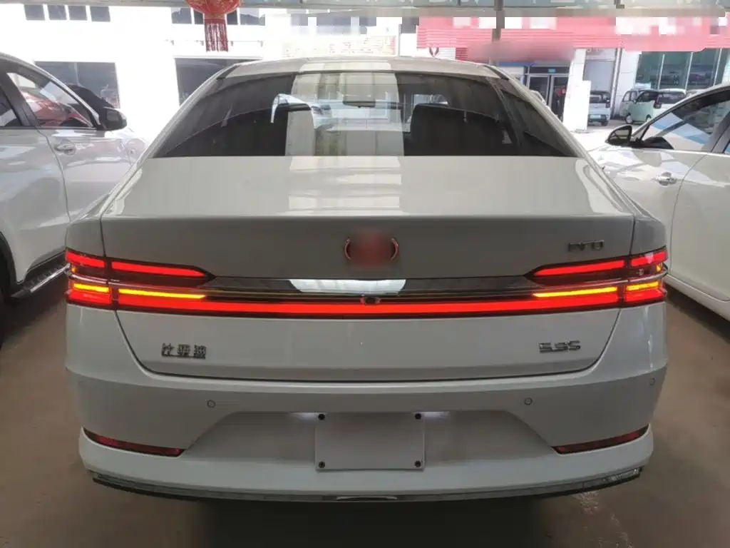 BYD Qin Pro NEV — миниатюра 6