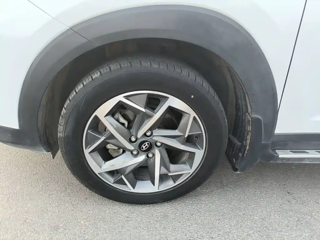 Hyundai Tucson — миниатюра 23