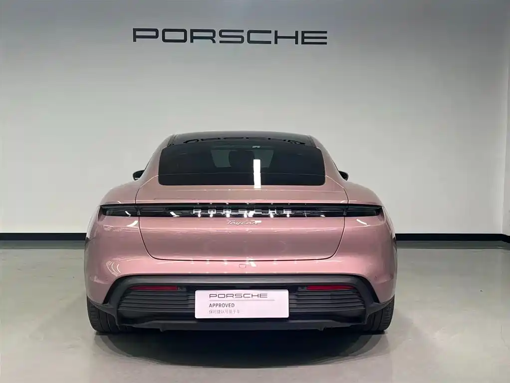 Porsche Taycan — миниатюра 23