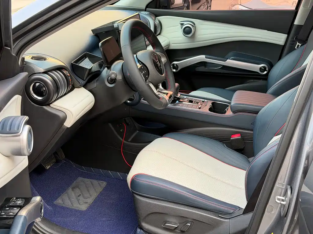BYD Yuan Plus — миниатюра 7