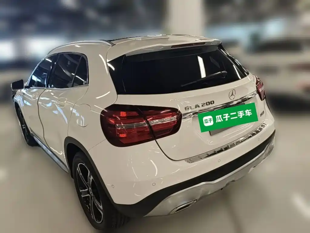 Mercedes-Benz GLA — миниатюра 7