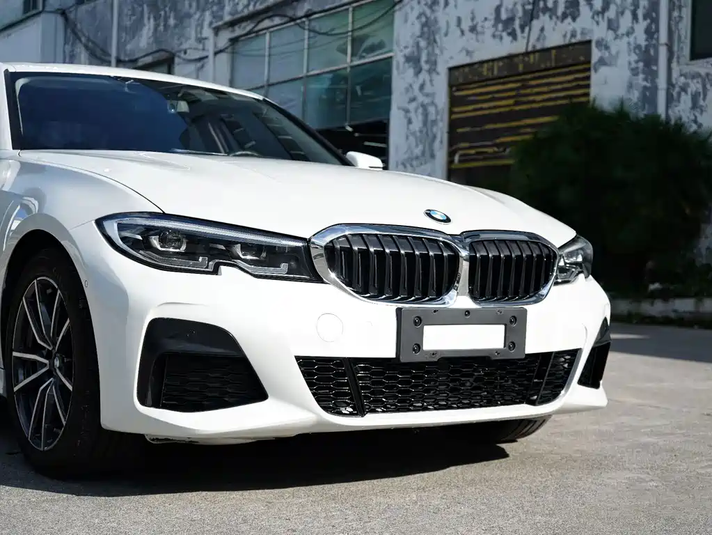 BMW 3 Series — миниатюра 7