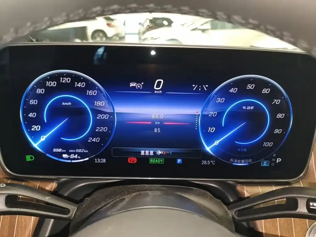 Mercedes-Benz EQE — миниатюра 16