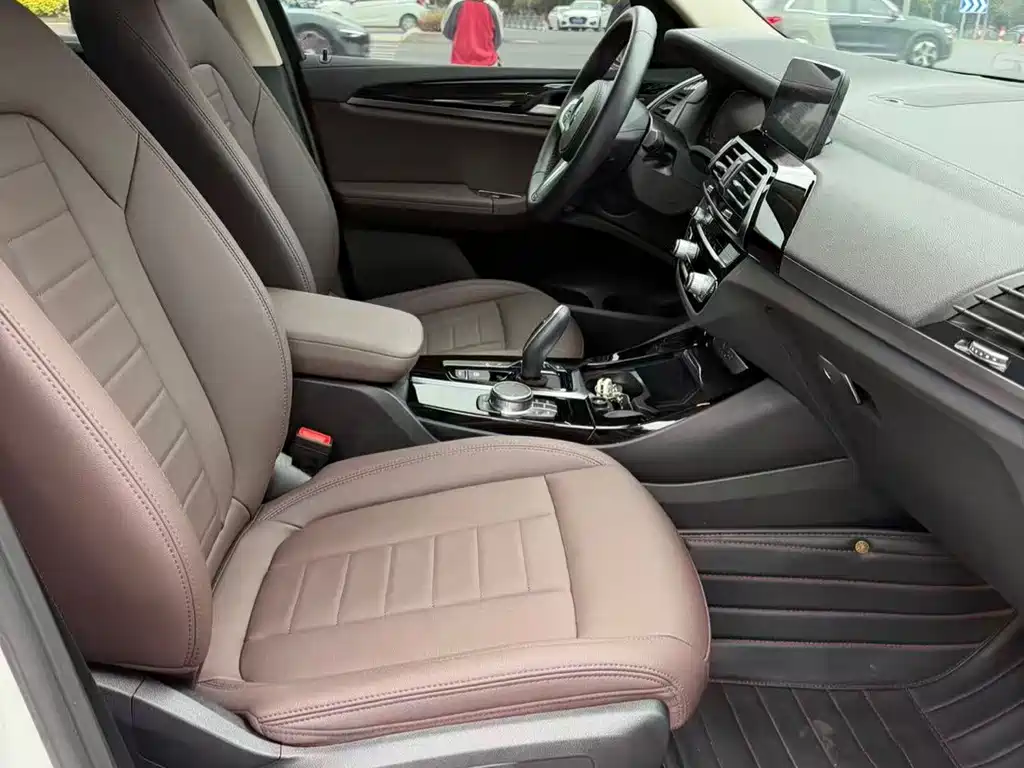 BMW X3 — миниатюра 4