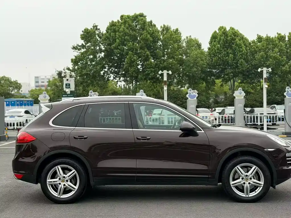Porsche Cayenne 2011 Cayenne 3.0T
