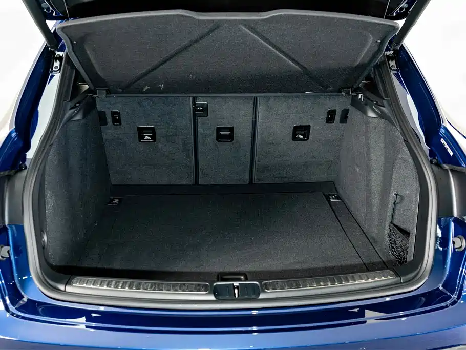 Porsche Macan — миниатюра 23