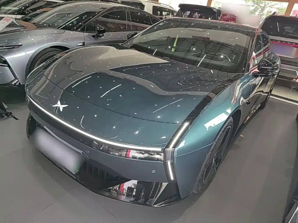 XPeng P7 — миниатюра 2