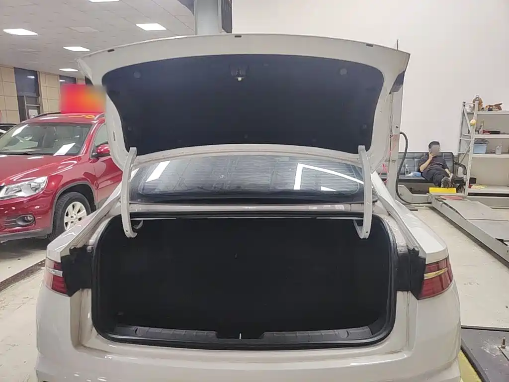 Geely Xingrui — миниатюра 19