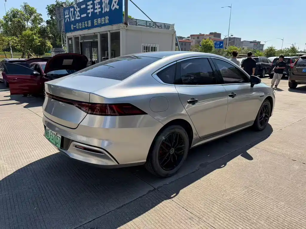 BYD Qin PLUS — миниатюра 9
