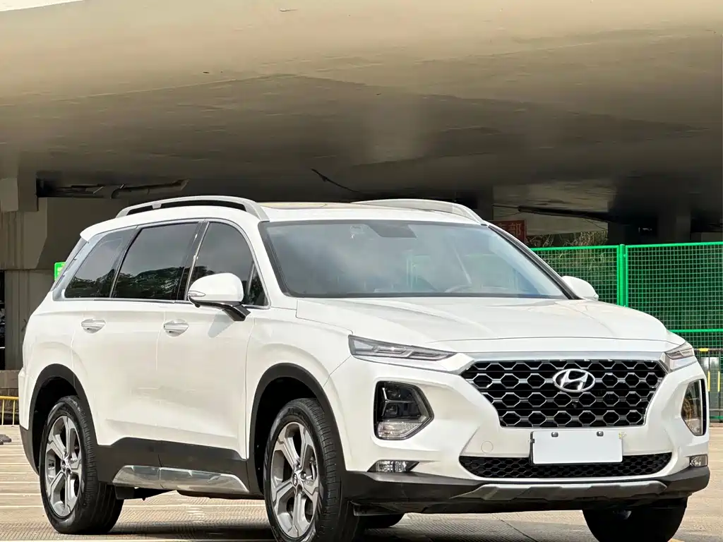 Hyundai Santa Fe — миниатюра 3
