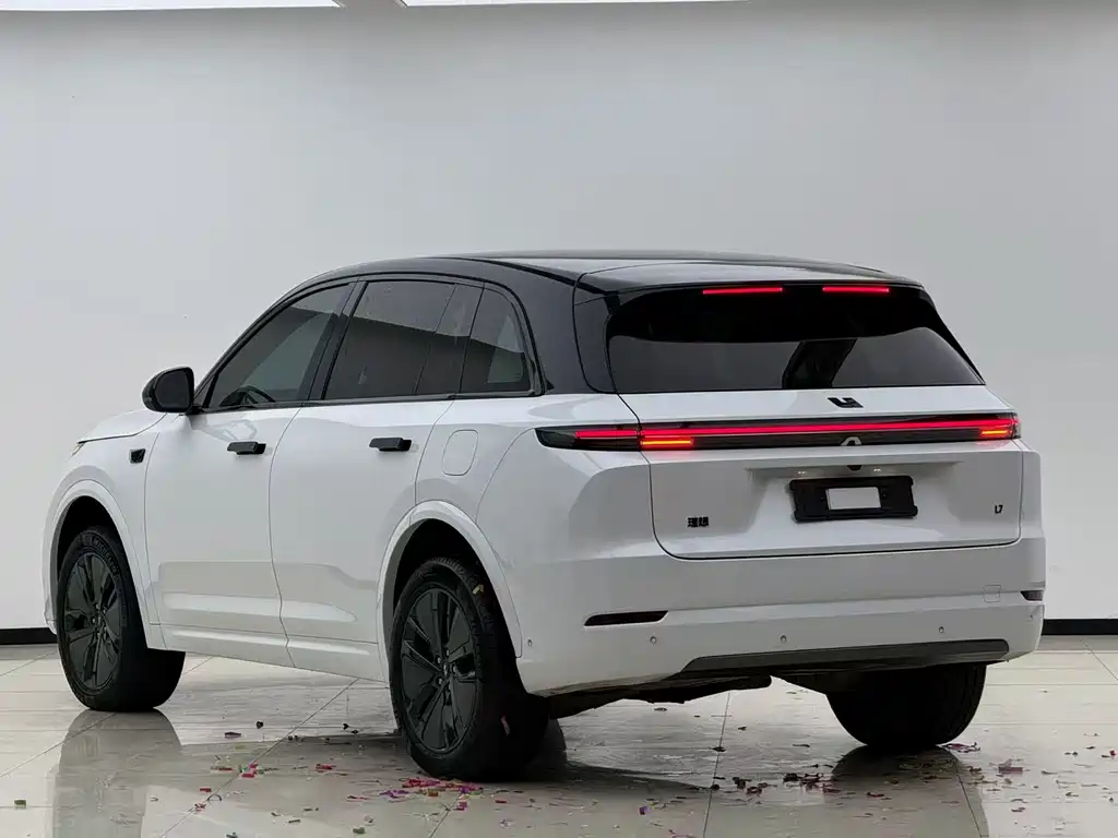 Li Auto Li L7 — миниатюра 10