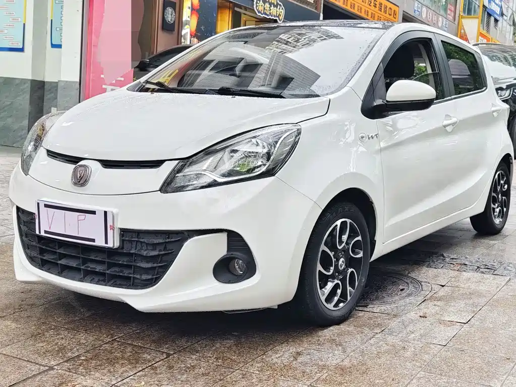 Changan BenBen 2015