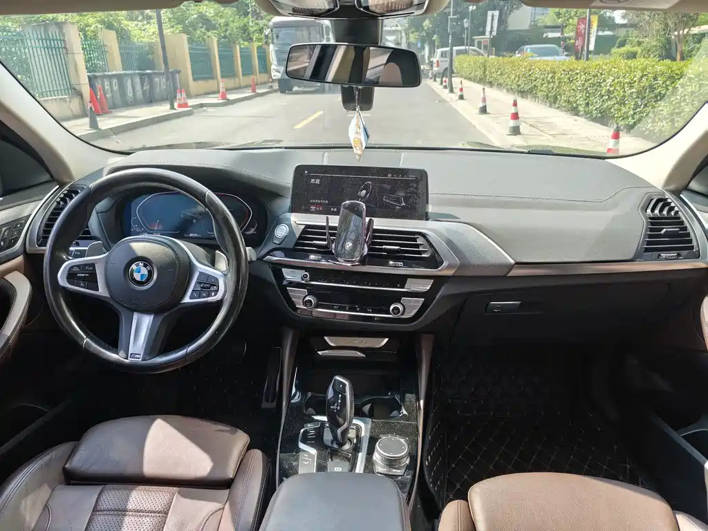 BMW X4 — миниатюра 11
