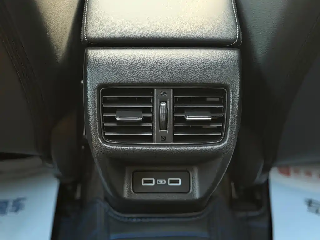 Honda Integra — миниатюра 9
