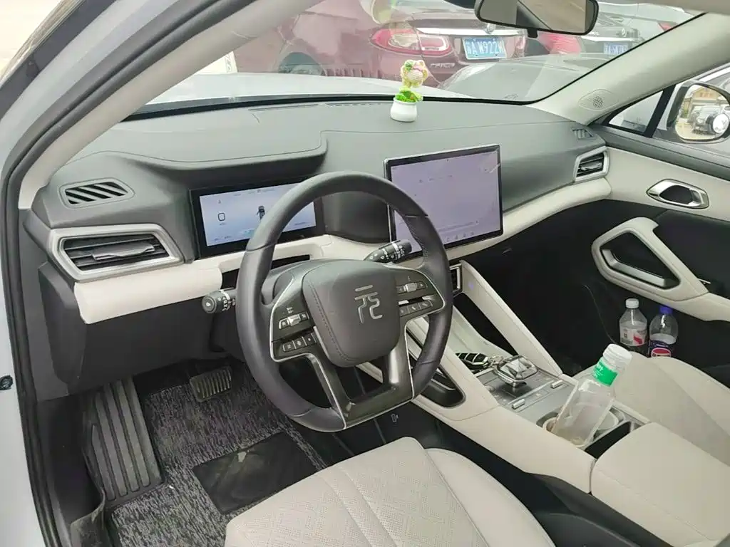 BYD Yuan UP — миниатюра 10