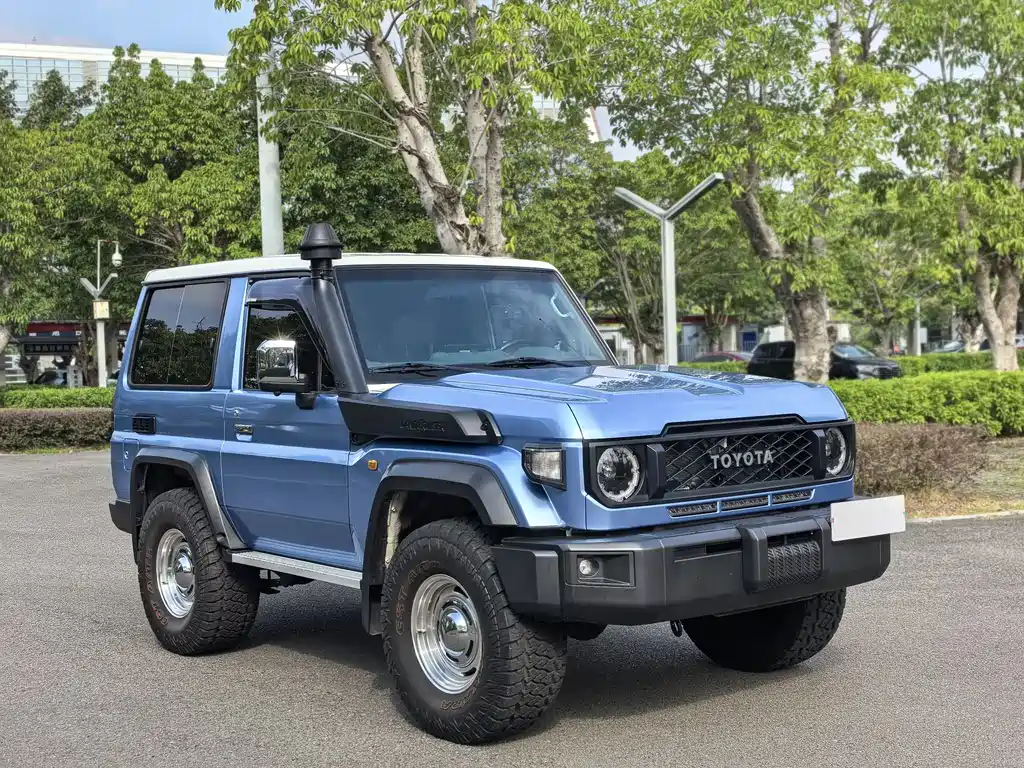 Toyota Land Cruiser 2025 2.8L AT