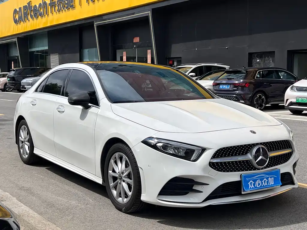 Mercedes-Benz A-Class — миниатюра 3