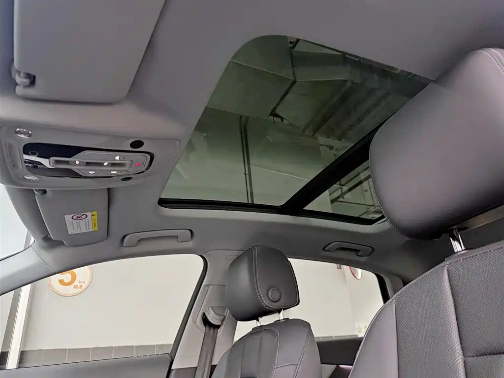 Audi A4L — миниатюра 9