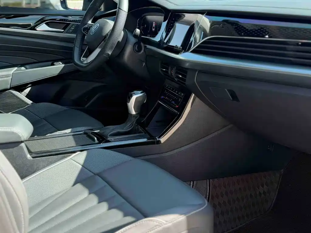 Volkswagen Passat — миниатюра 7