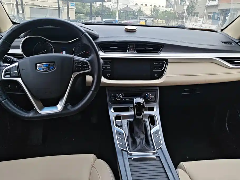 Geely Emgrand — миниатюра 12