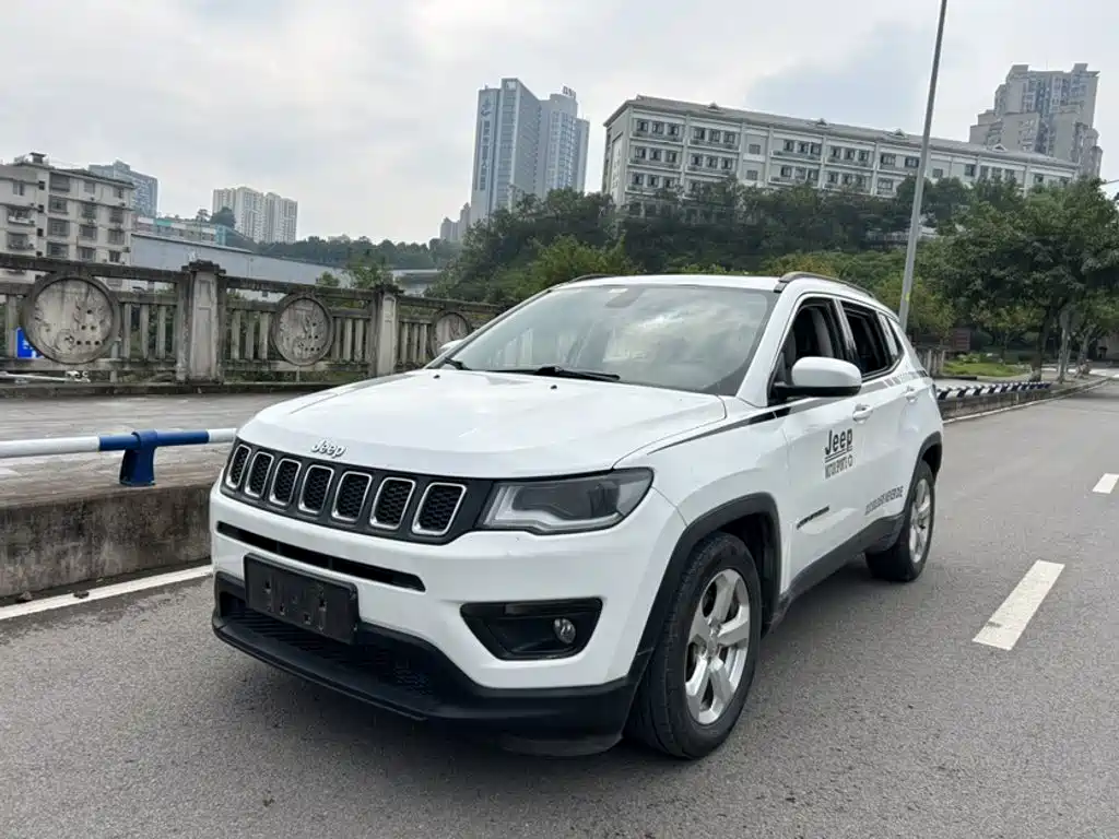 Jeep Compass — миниатюра 2