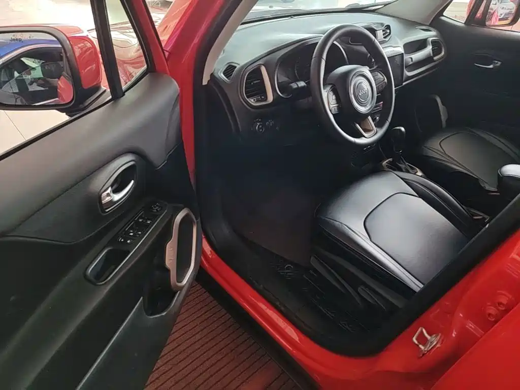 Jeep Renegade — миниатюра 16
